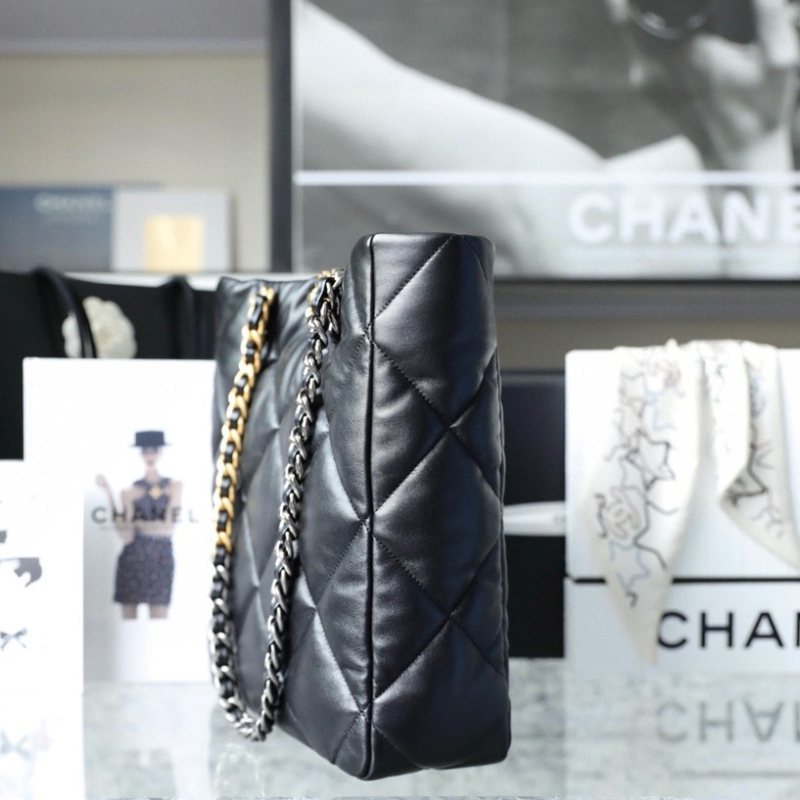Chanel購物袋頂級高仿版本Bag19系列小羊皮黑色免檢版