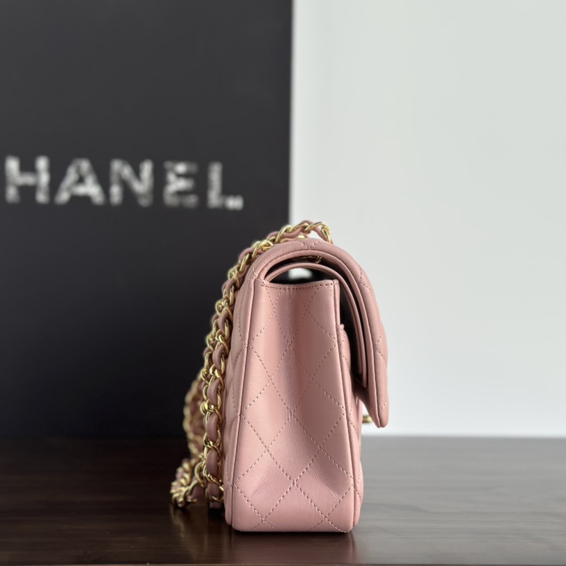 高仿正品級別Chanel小羊皮口蓋包淺粉色免檢版