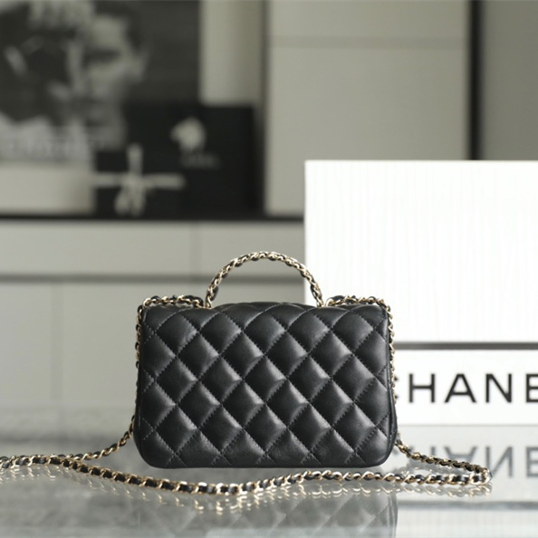 香港高仿Chanel23A系列水鑽手提口蓋包免檢版