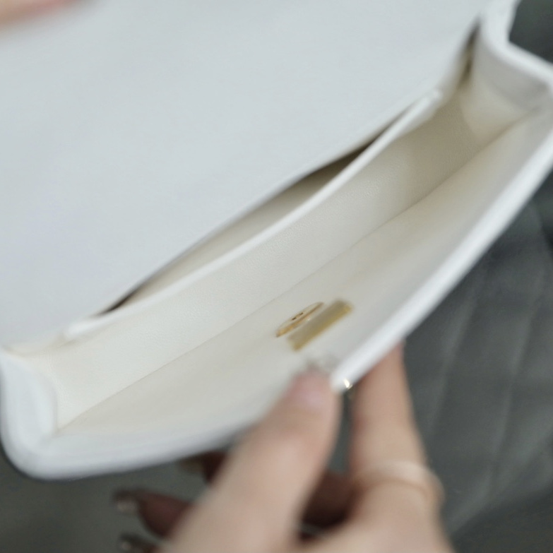高仿Chanel23P系列白色口蓋包小號免檢版