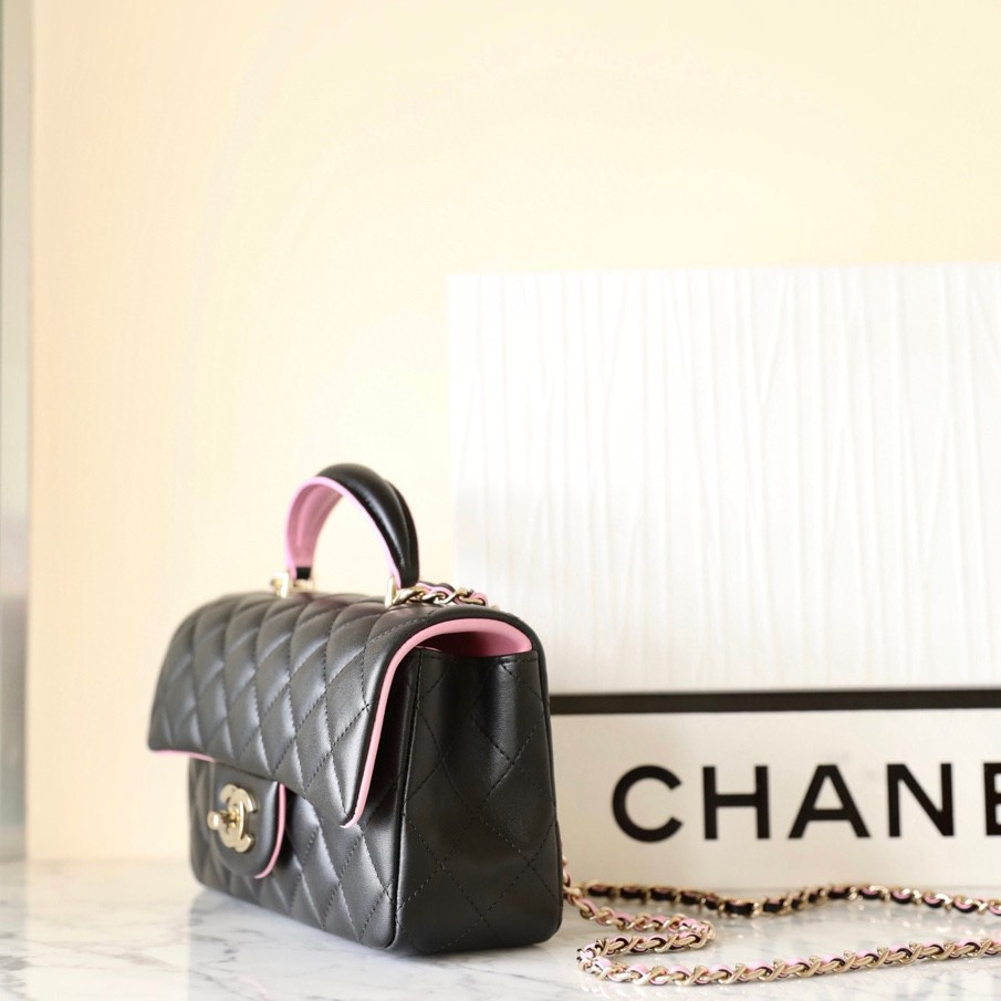 高仿Chanel23P系列黑粉雙拼口蓋包免檢版