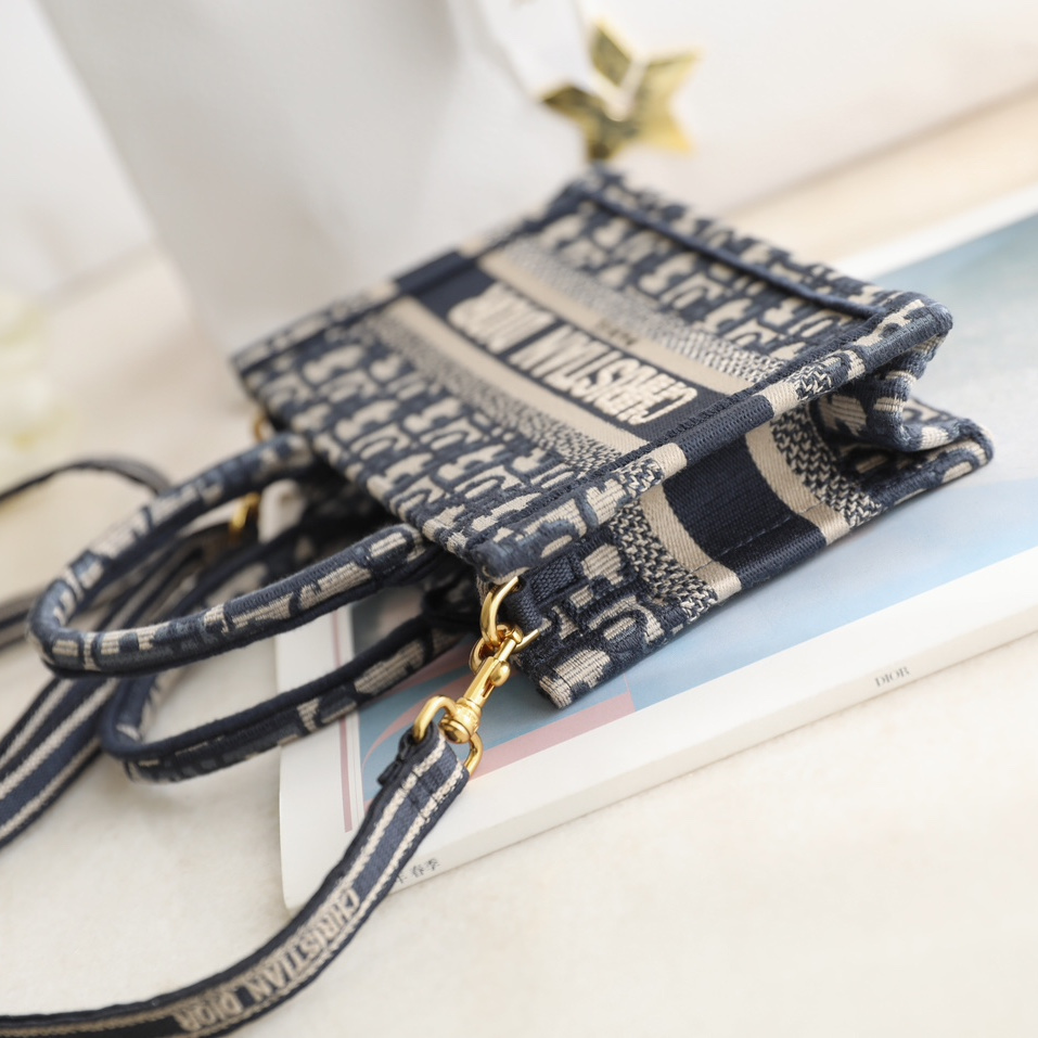 高仿Dior2024BookTote系列老花Mini手拎袋免檢版