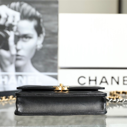 高仿Chanel23P系列雙拼色鏈條簡單黑金免檢版