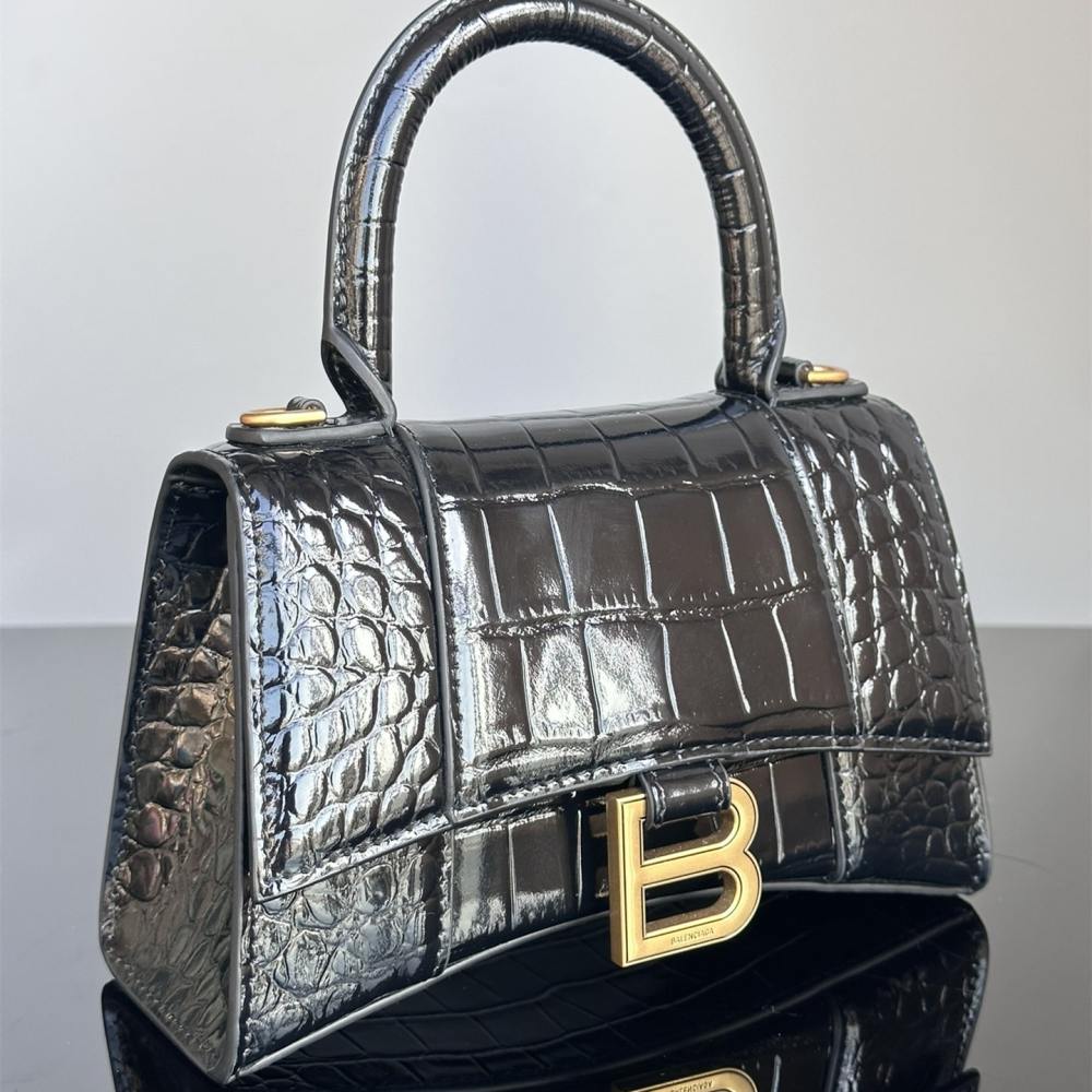 高仿BalenciagaHourglass系列鱷魚皮沙漏包XS
