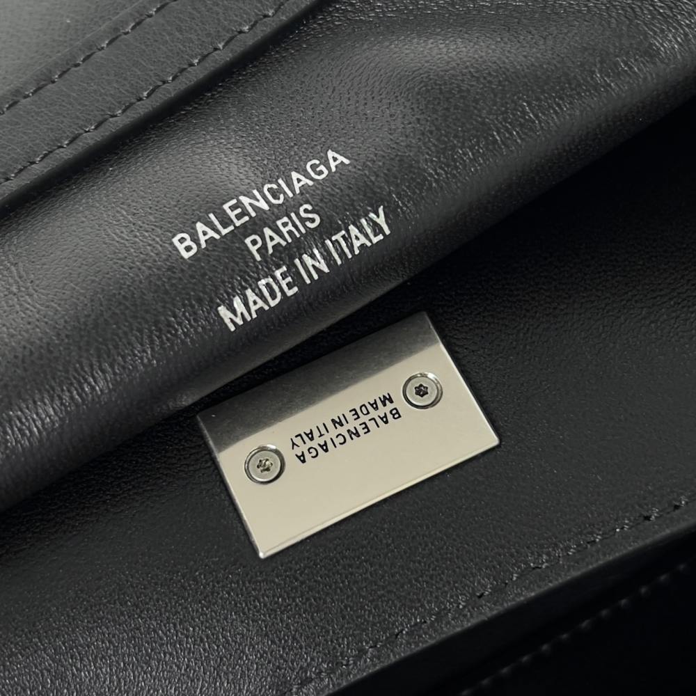 高仿BalenciagaRodeo系列手提單肩包黑銀XS