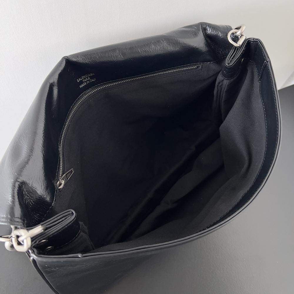 高仿Balenciaga*BBSolt系列腋下包M