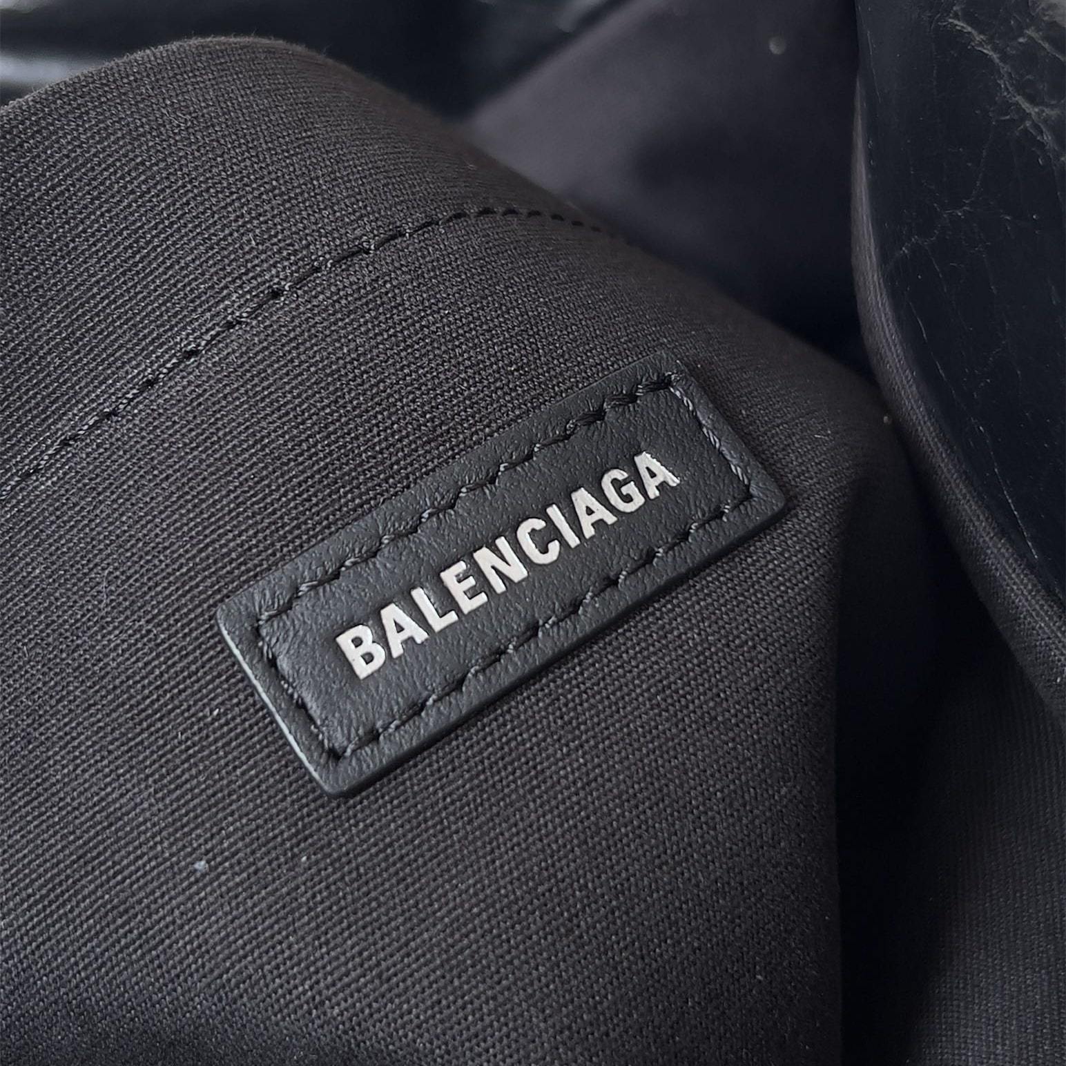 高仿BalenciagaMonaco系列23款冬季黑銀L