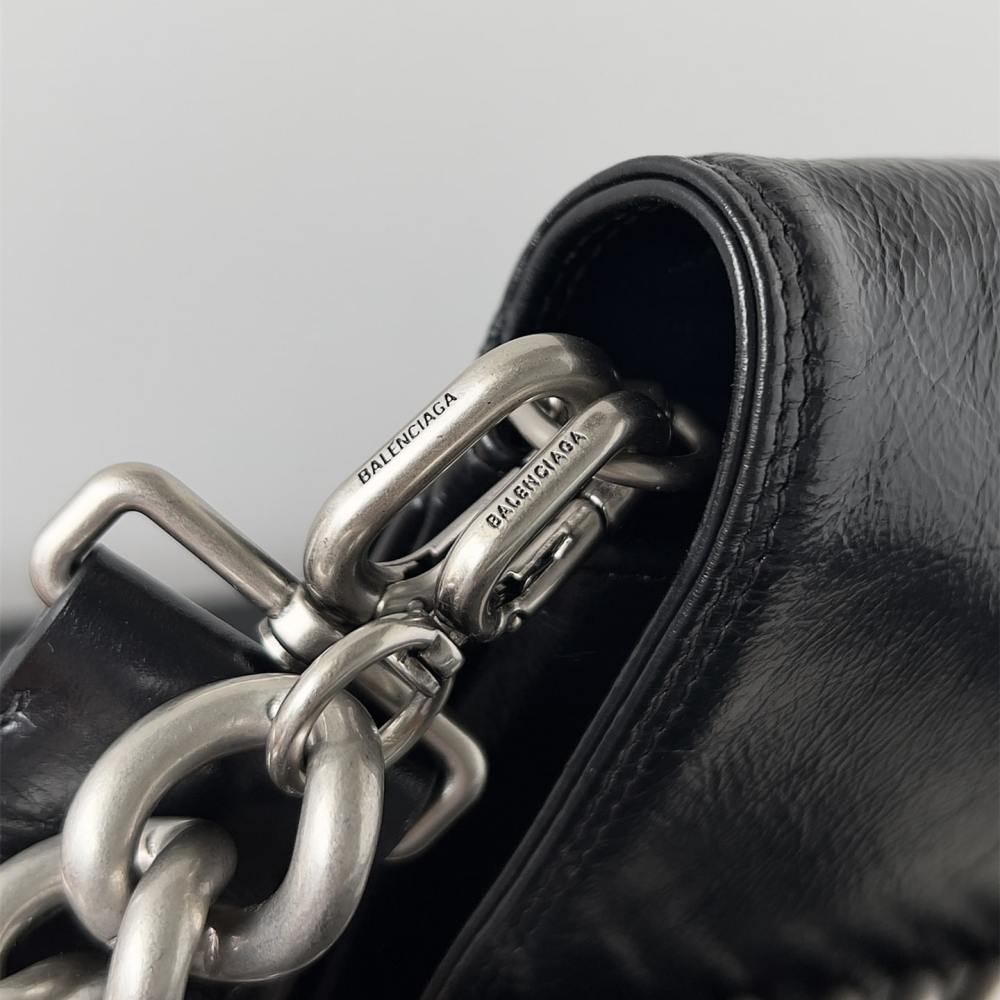 高仿Balenciaga*BBSolt系列腋下包M