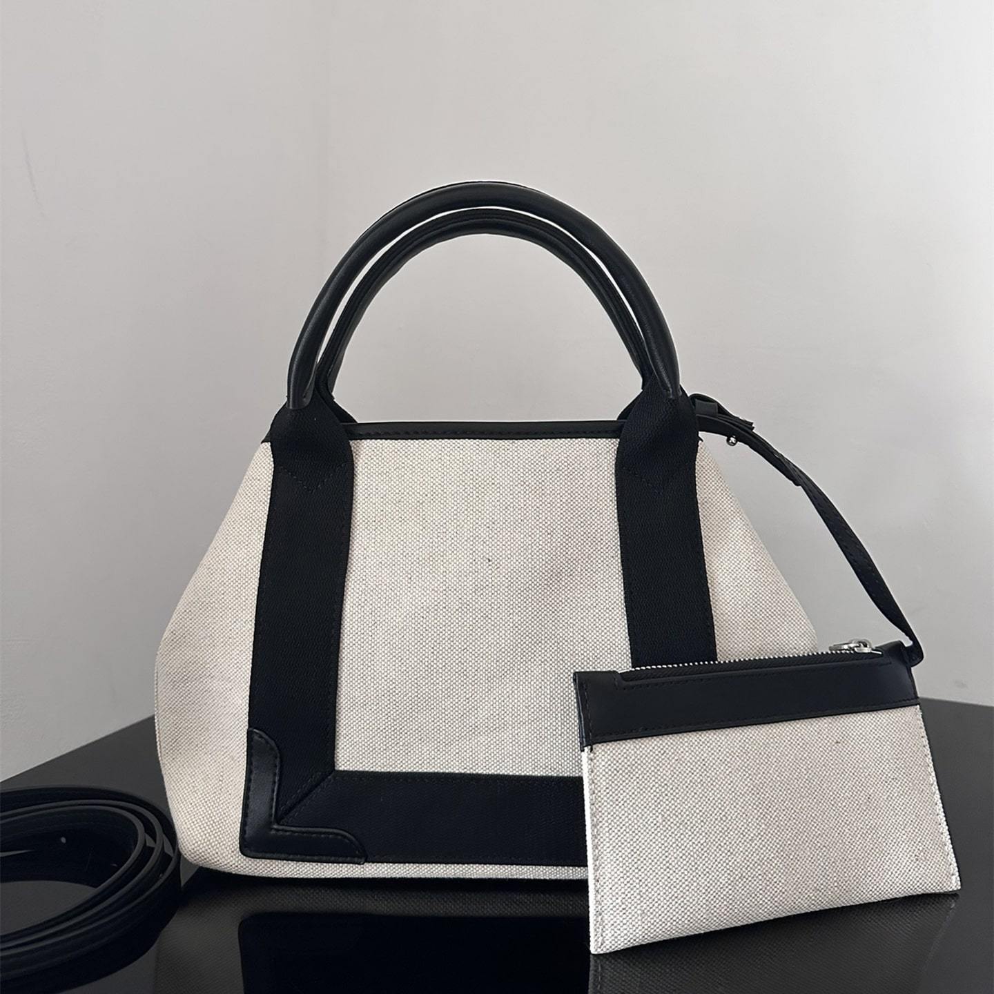 高仿BalenciagaNavyCabas帆布手提袋24CM