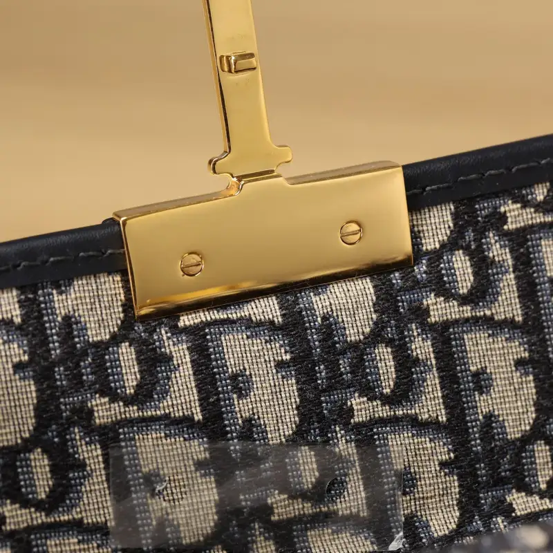 高仿Dior*30Montaigne系列單肩包Mini免檢版