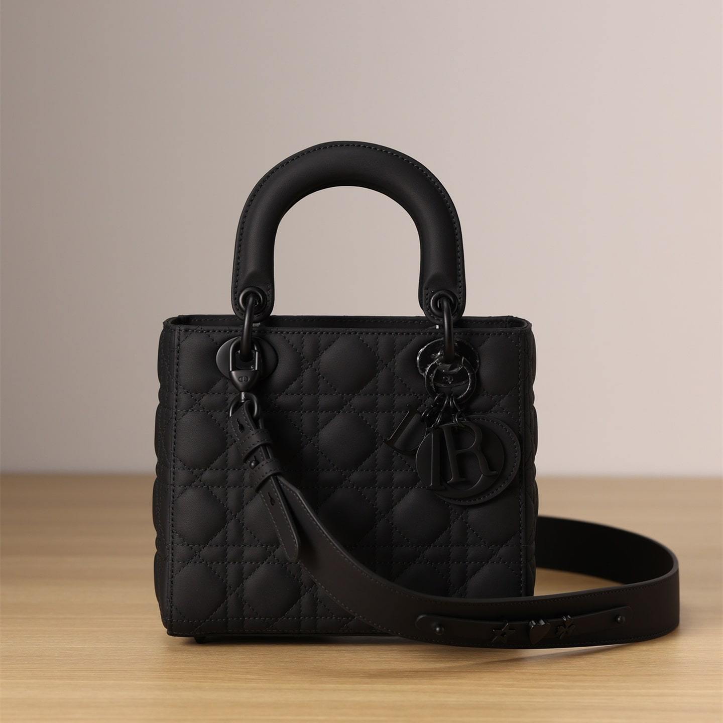 高仿Dior*Lady系列牛皮單肩包Mini免檢版