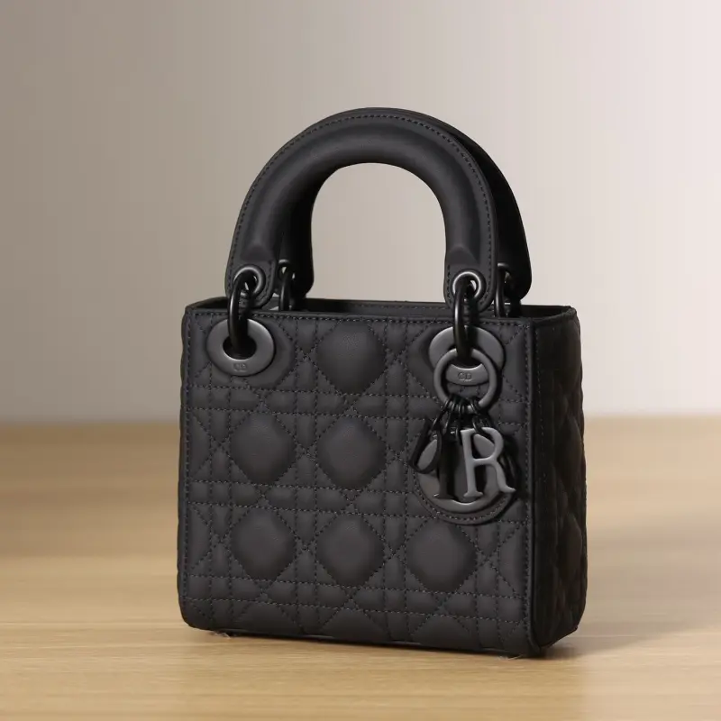 高仿Dior*Lady系列牛皮手拎袋Mini免檢版