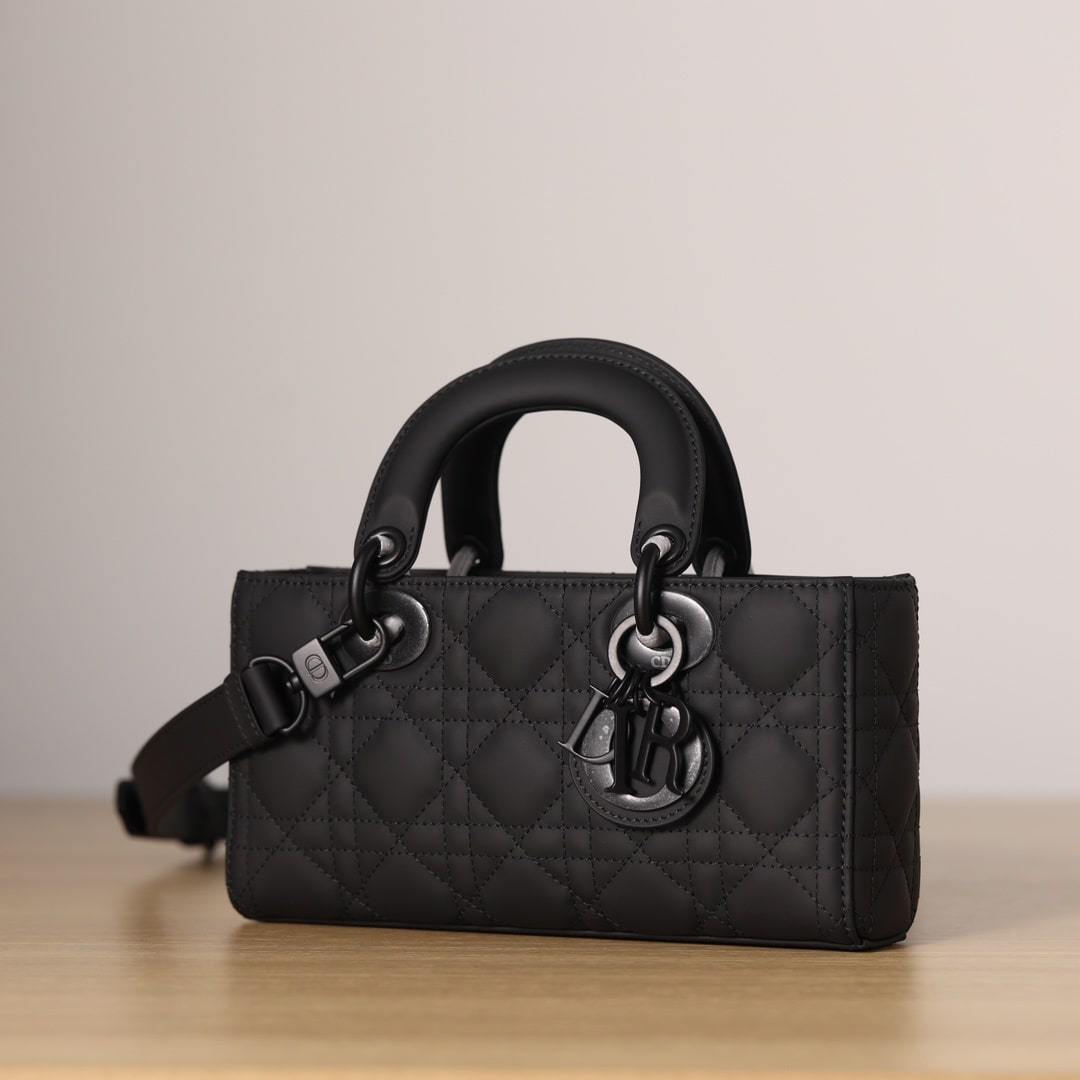 高仿Dior*LadyDJoy系列牛皮手拎袋