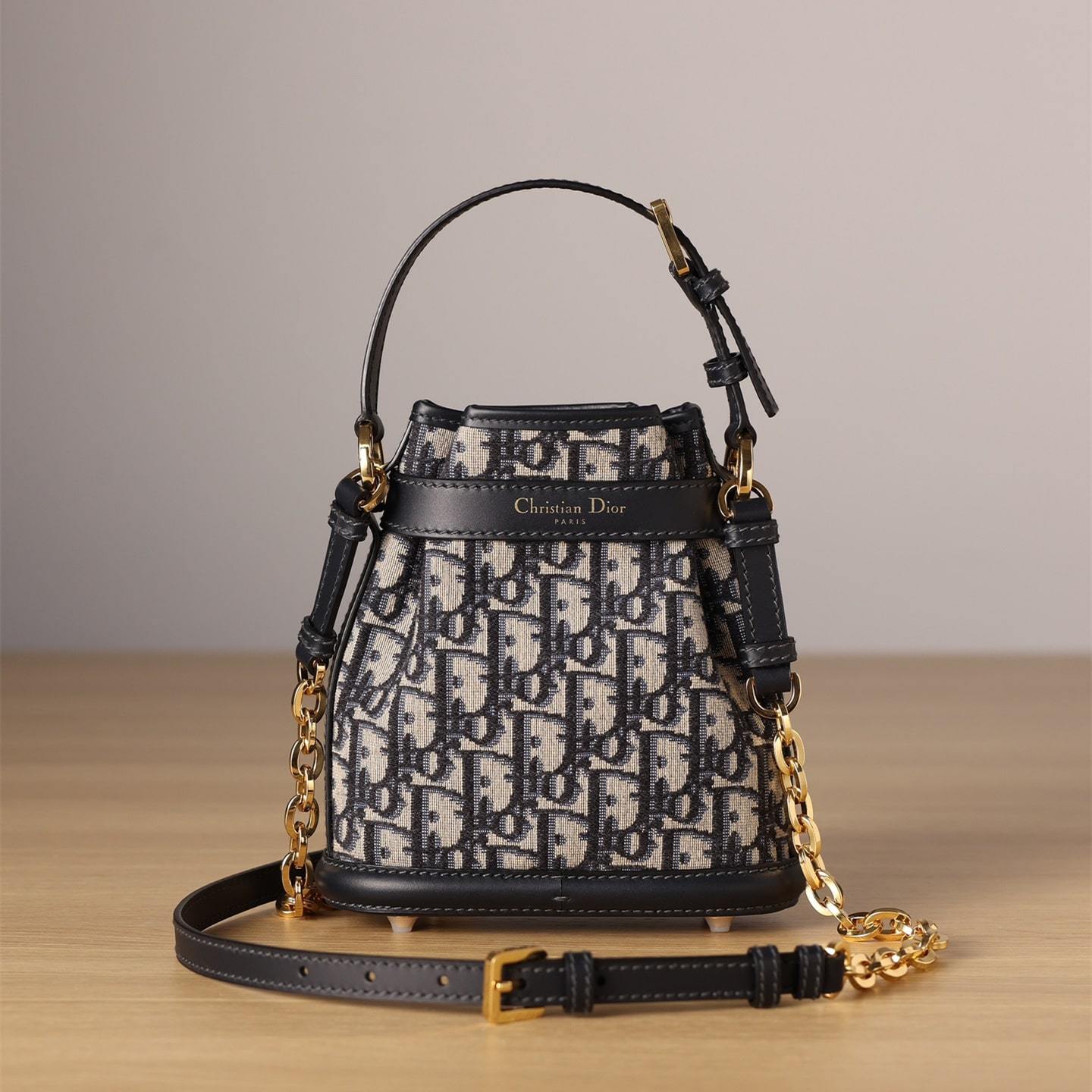 高仿Dior*Cest系列Oblique印花水桶包