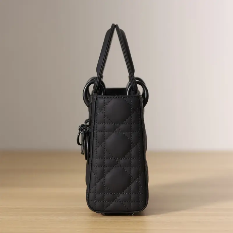 高仿Dior*Lady系列牛皮手拎袋Mini免檢版