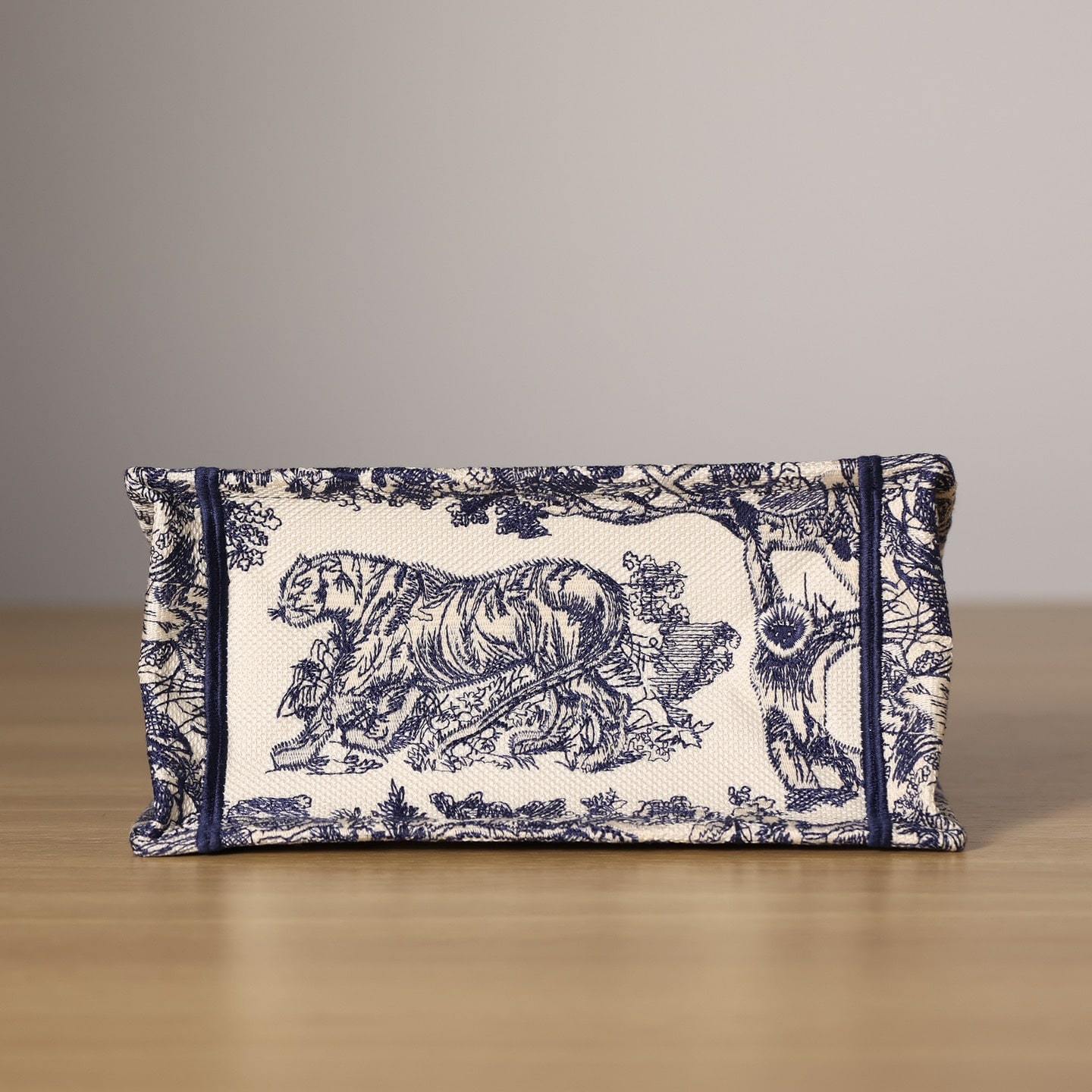 高仿Dior*BookTote系列藍色茹伊手袋S