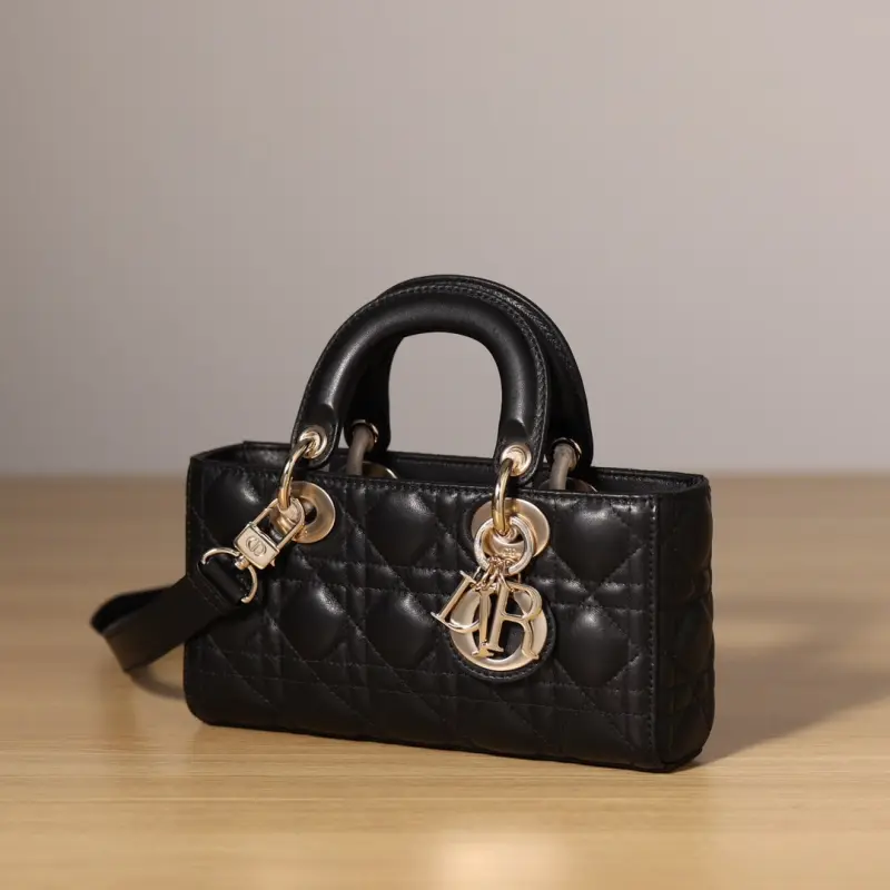 高仿Dior*LadyDJoy系列羊皮手拎袋免檢版