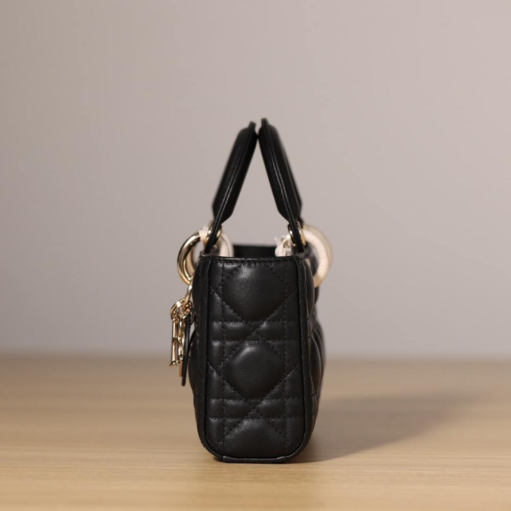 高仿Dior*LadyDJoy系列羊皮手拎袋免檢版
