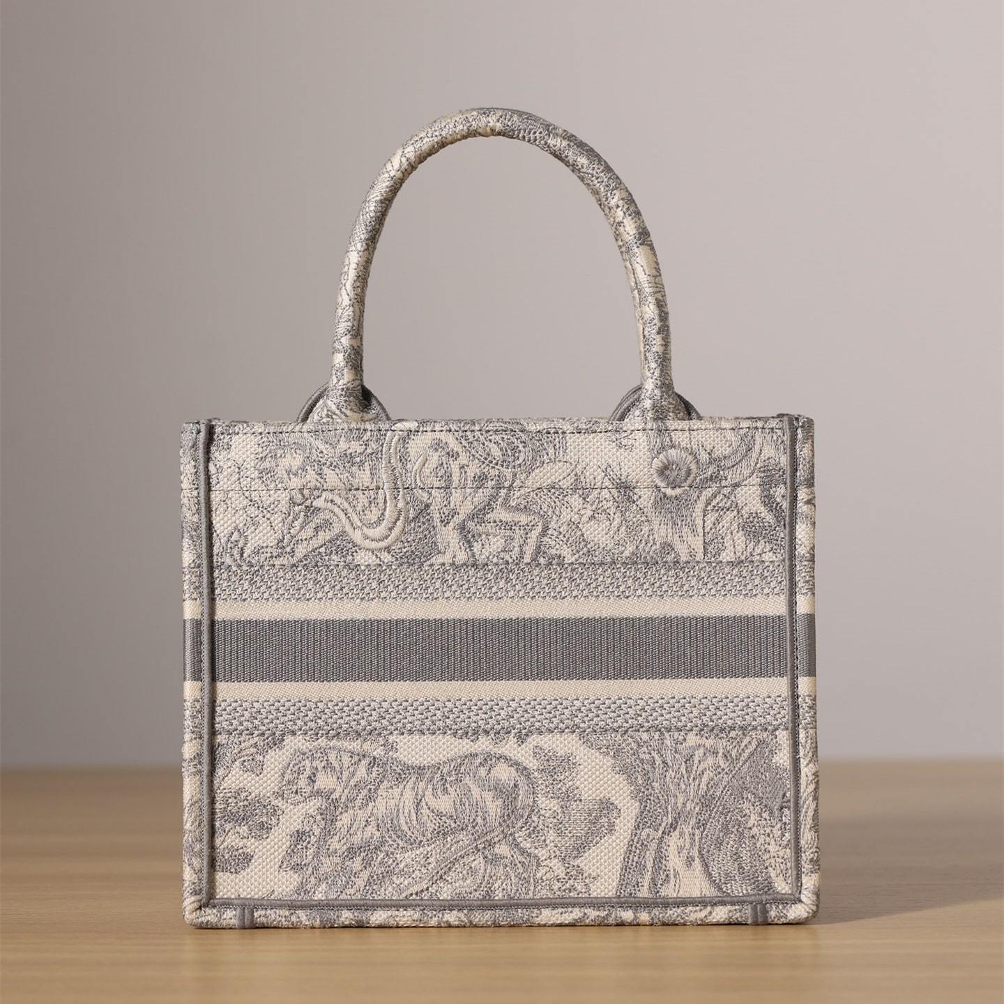 高仿Dior*BookTote系列茹伊刺繡灰色S免檢版