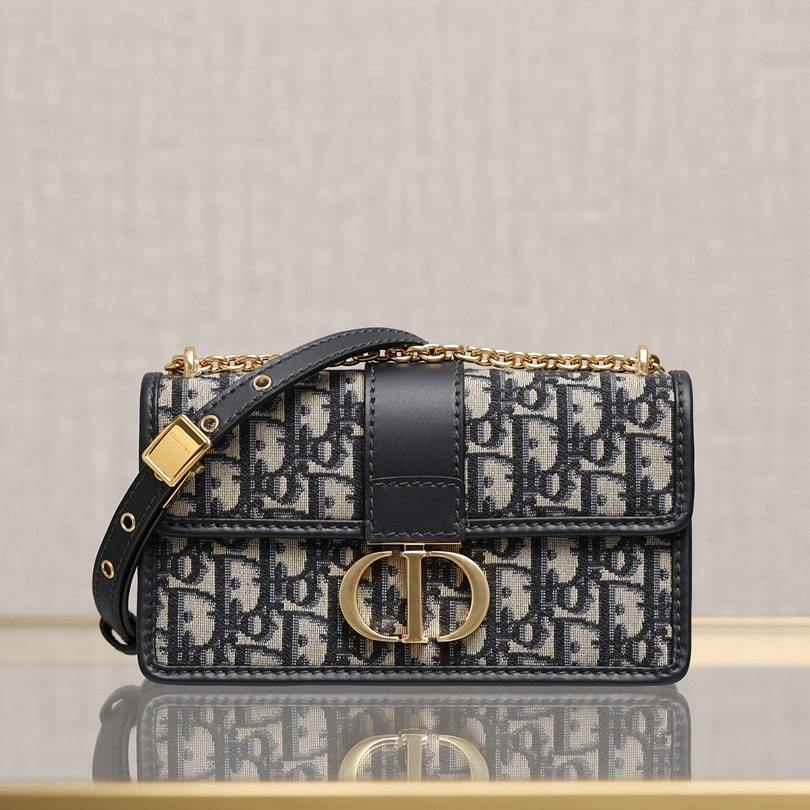 高仿Dior*30Montaigne系列EastWest手袋免檢版