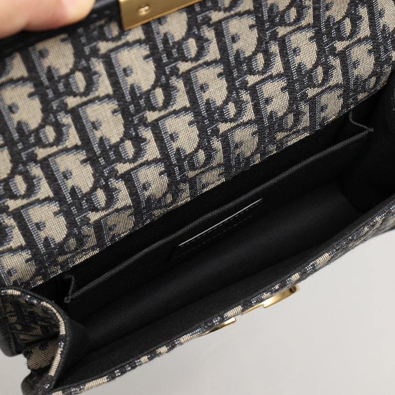 高仿Dior*30Montaigne系列EastWest手袋免檢版