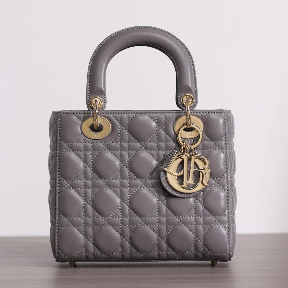 高仿Dior*Lady系列四格戴妃袋小羊皮灰色免檢版