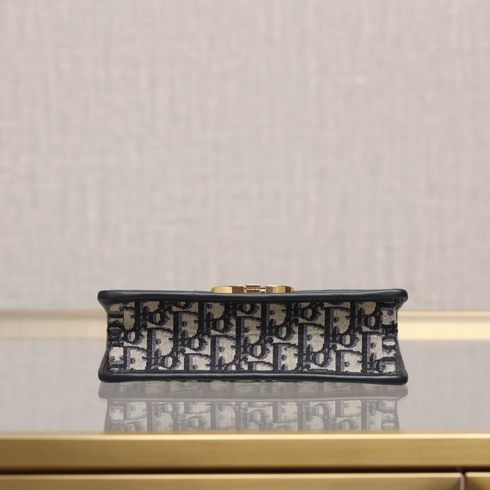 高仿Dior*30Montaigne系列EastWest手袋免檢版