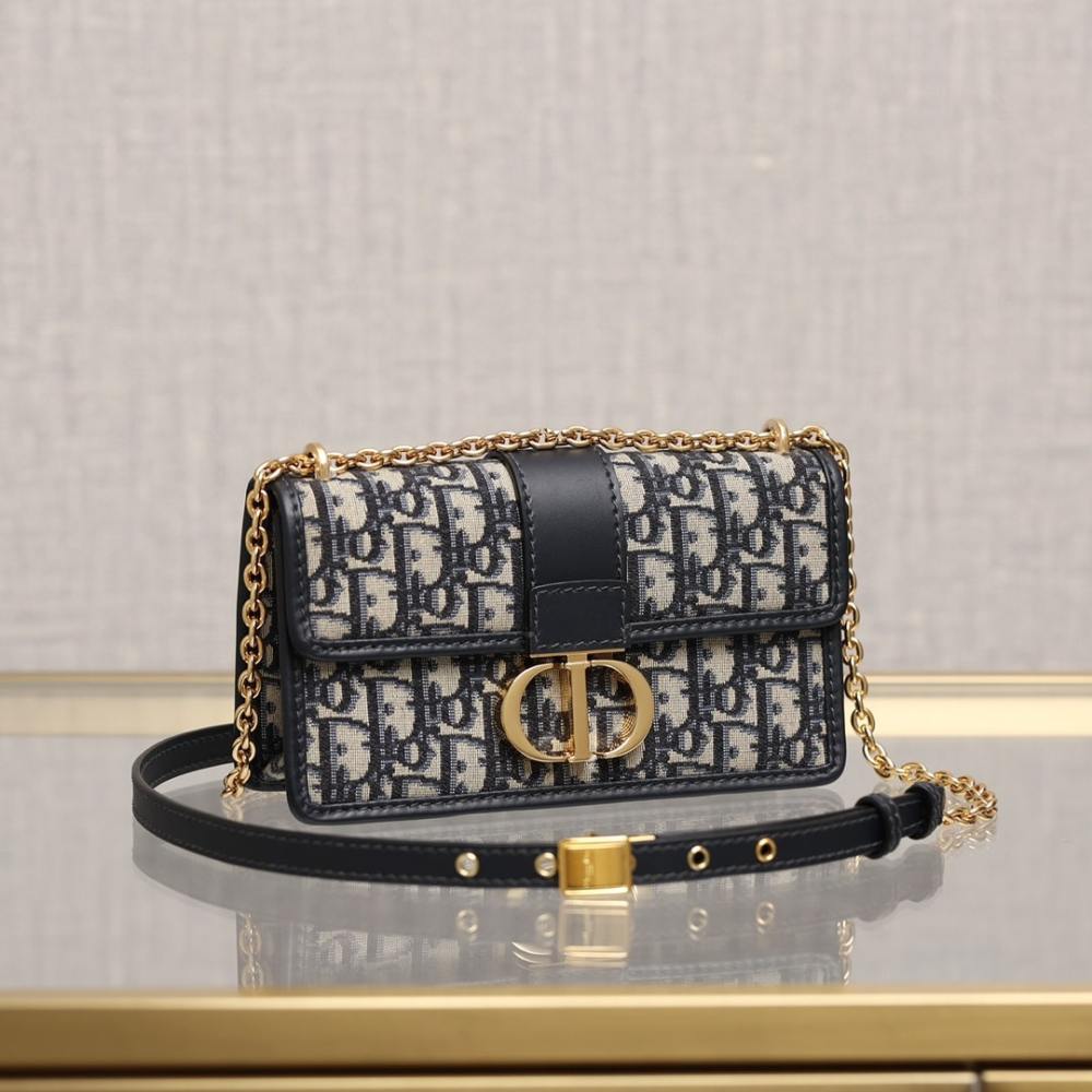 高仿Dior*30Montaigne系列EastWest手袋免檢版