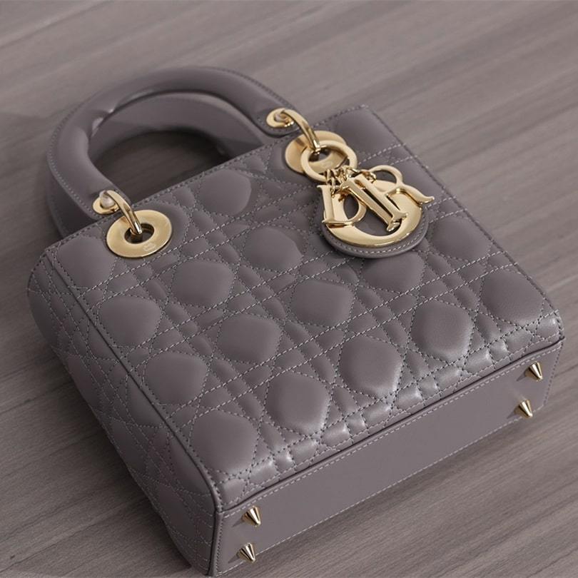 高仿Dior*Lady系列四格戴妃袋小羊皮灰色免檢版