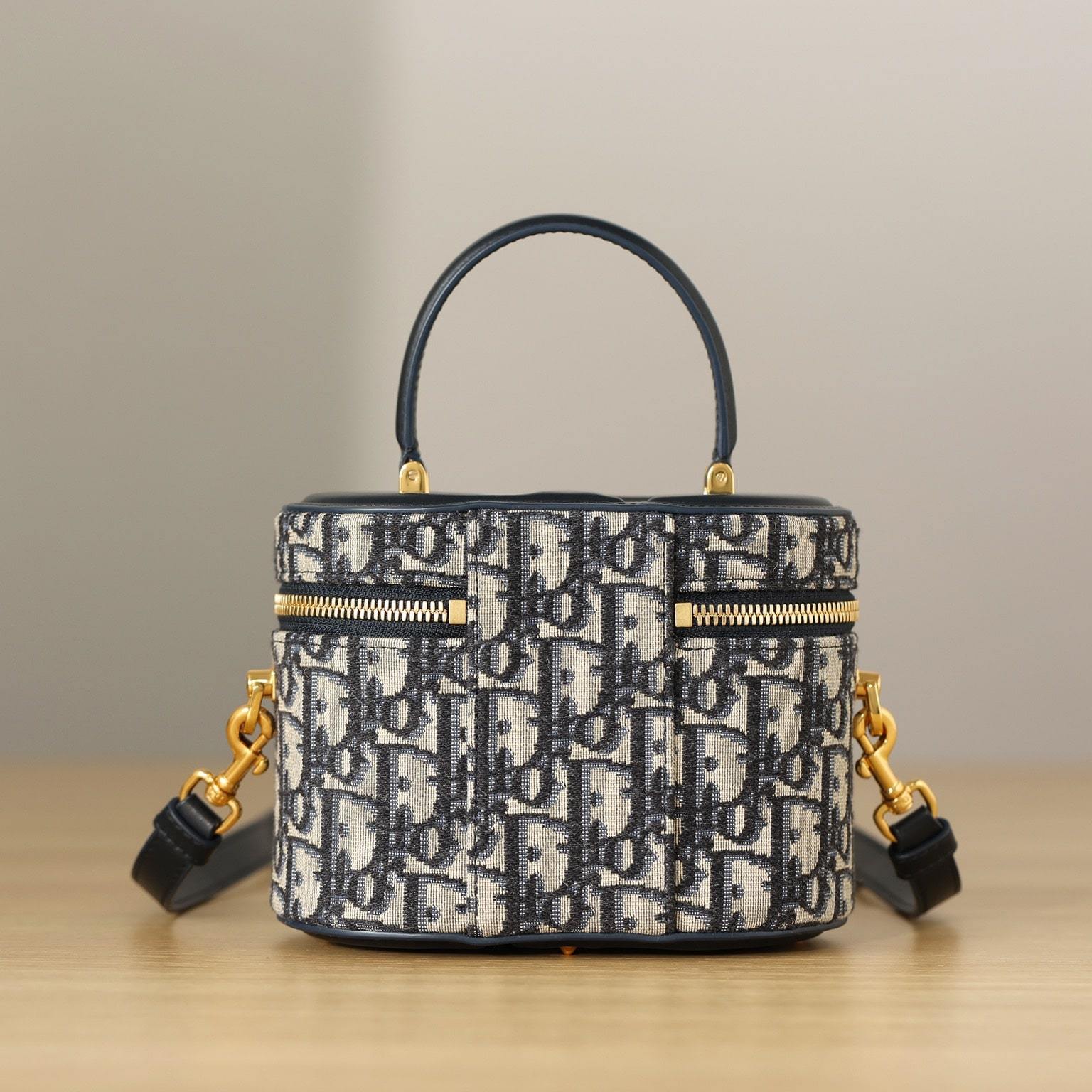高仿Dior*SignatureVanity系列盒子包免檢版