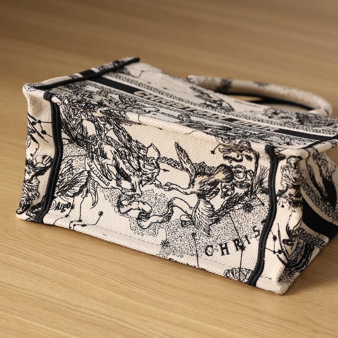高仿Dior*BookTote系列Zodiac茹伊刺繡手袋免檢版