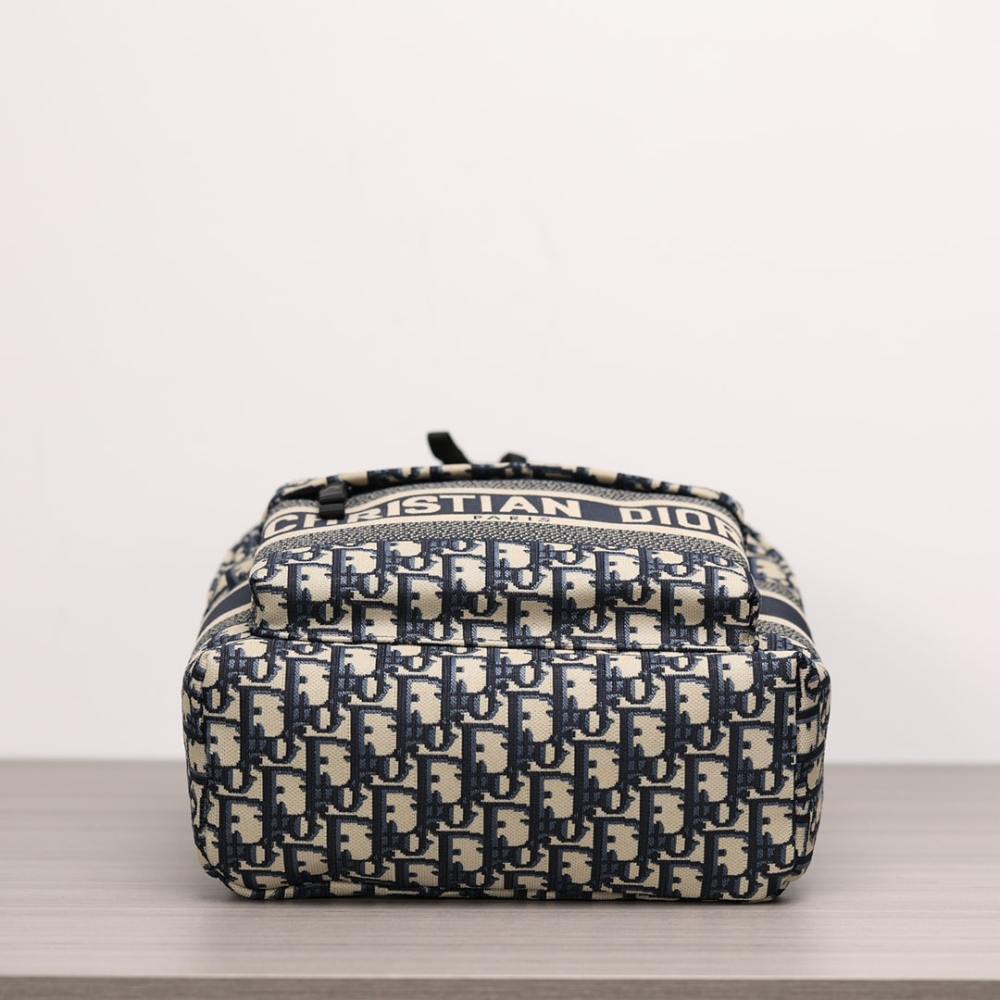 高仿Dior*Travel系列雙肩背包M免檢版