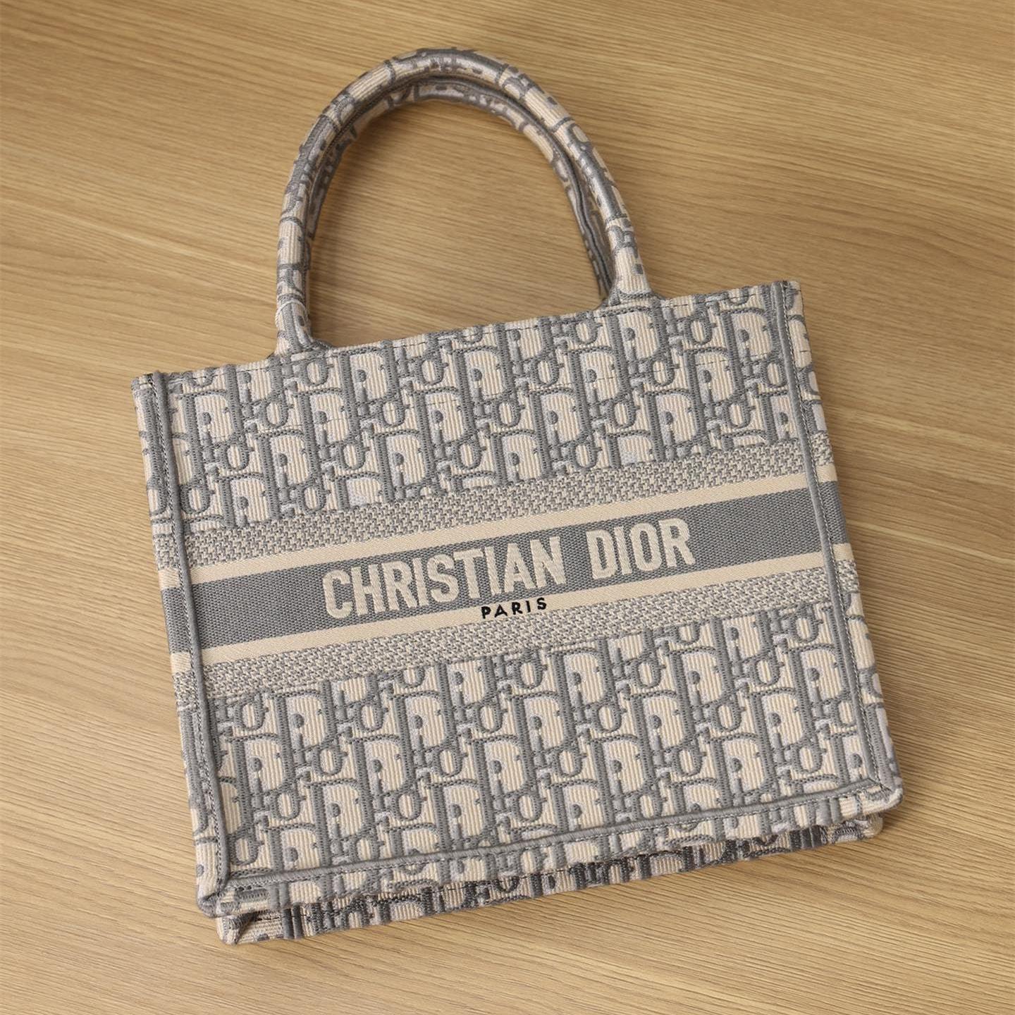 高仿Dior*BookTote系列Oblique印花灰色S免檢版