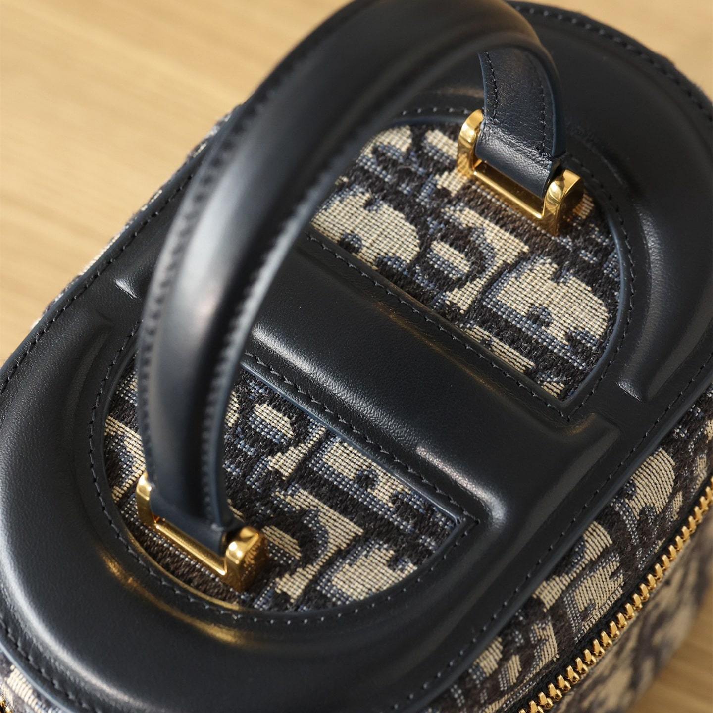 高仿Dior*SignatureVanity系列盒子包免檢版