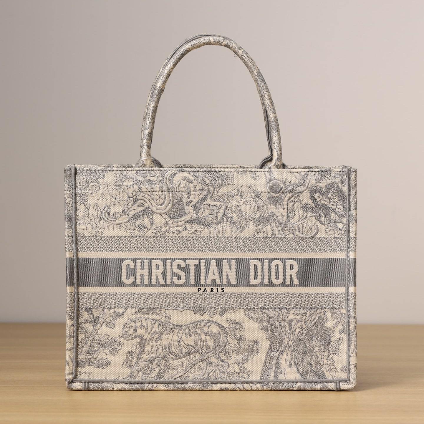 高仿Dior*BookTote系列茹伊刺繡灰色M免檢版