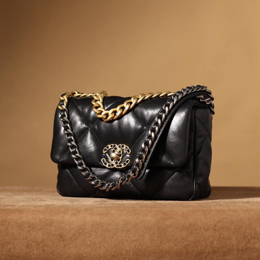 高仿Chanel*19Bag系列小羊皮口蓋包黑色XS免檢版