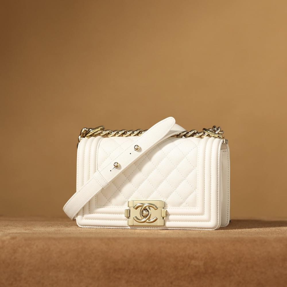 高仿Chanel*LeBoy白色口蓋包S免檢版