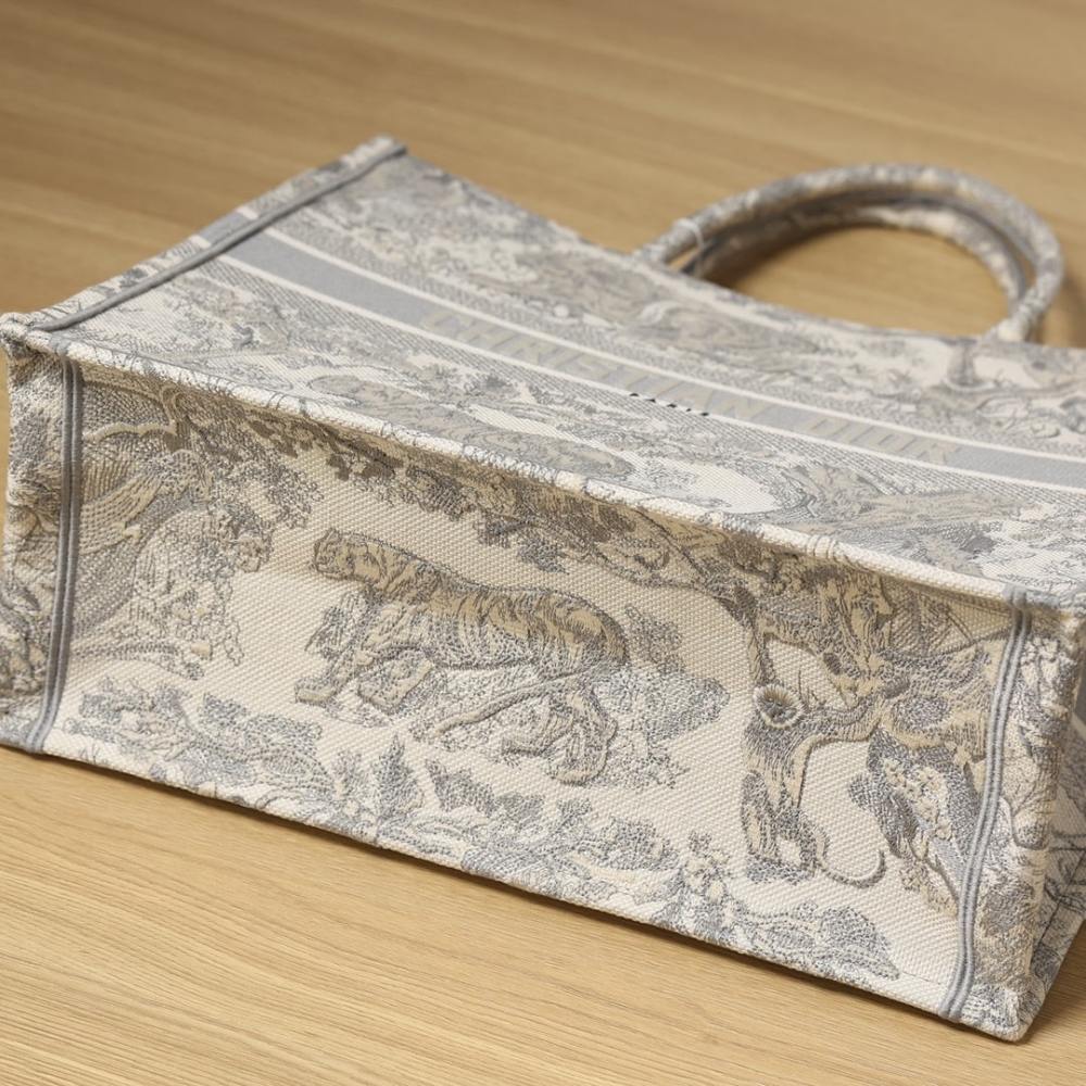 高仿Dior*BookTote系列茹伊刺繡灰色L免檢版