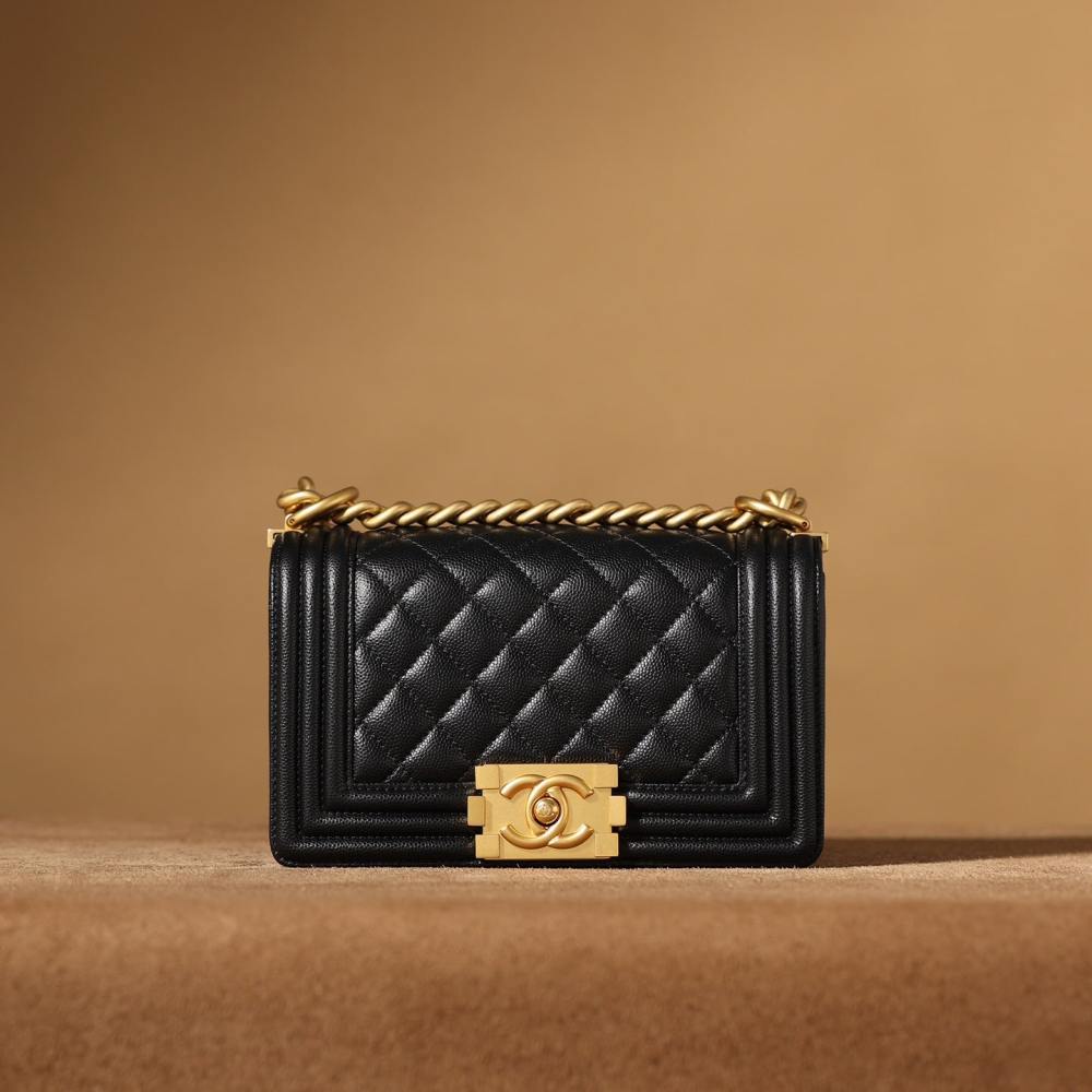 高仿Chanel*LeBoy黑色口蓋包S免檢版