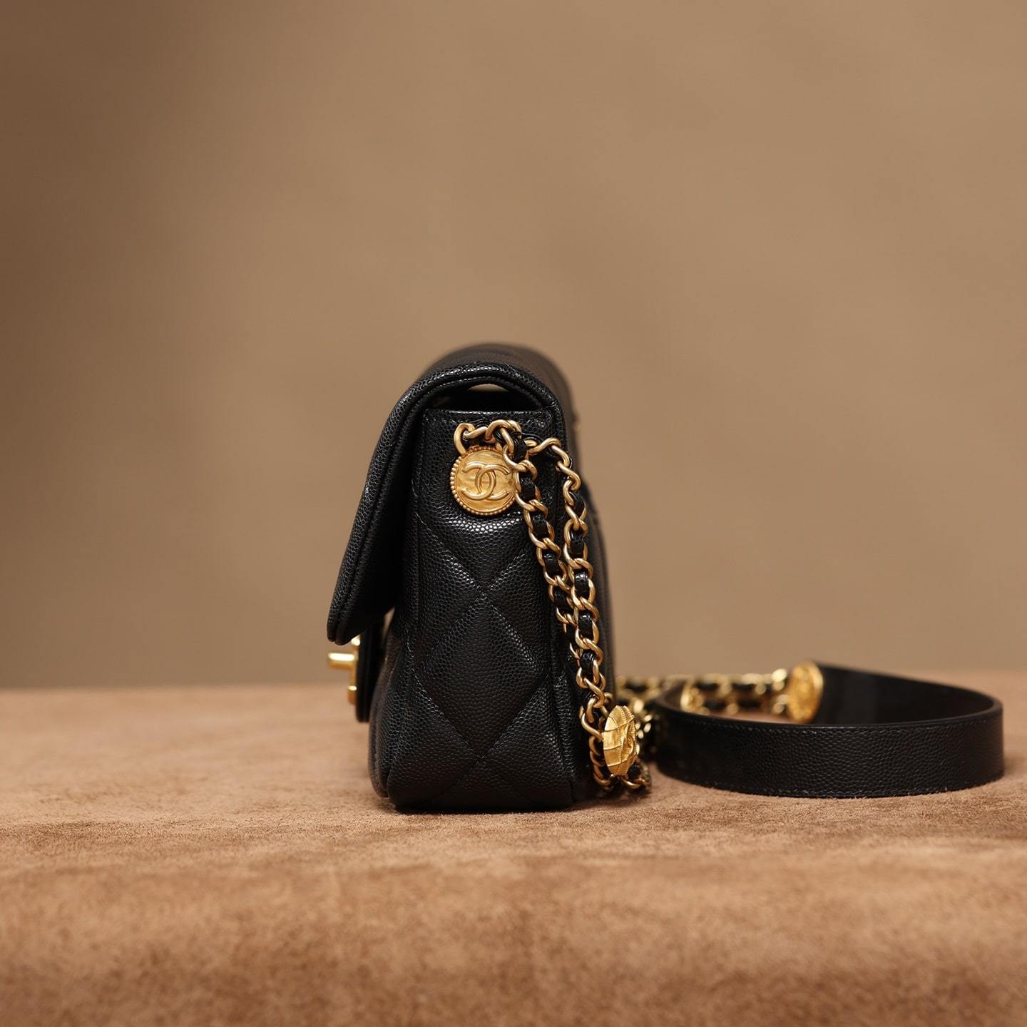 高仿Chanel*22A系列金幣包小牛皮S免檢版
