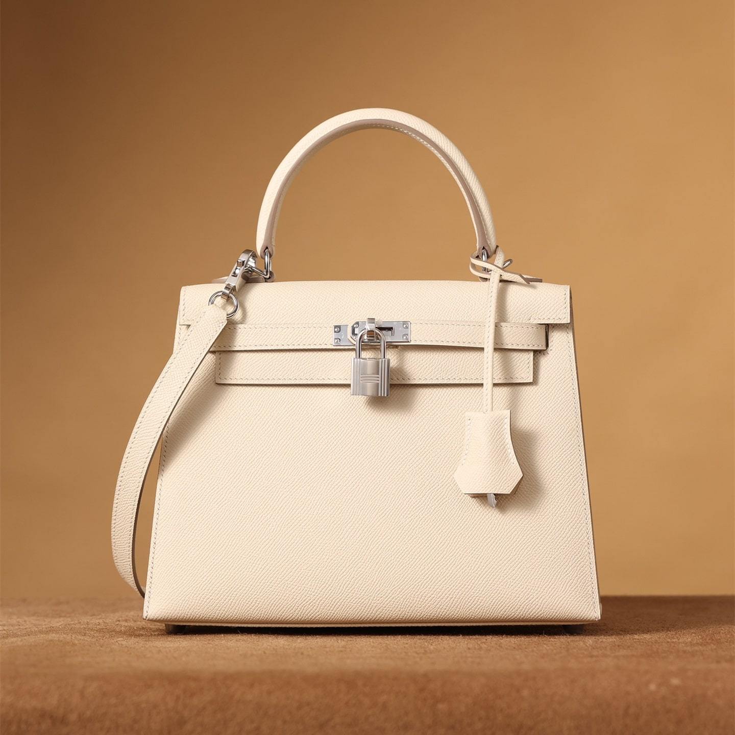 高仿Hermes*Kelly25白色銀扣免檢版