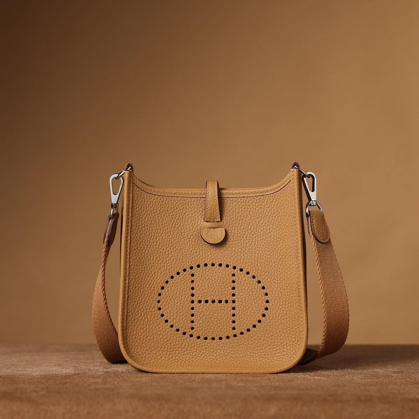 高仿Hermes*Evelyne16餅乾色銀扣免檢版