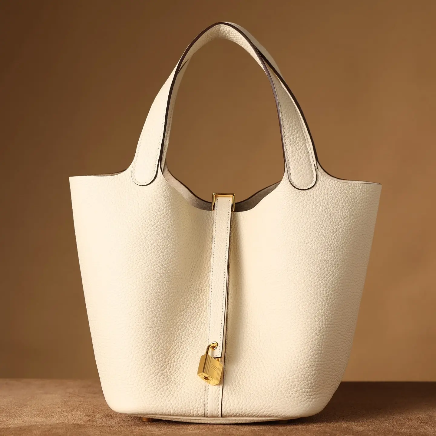 Herm&egrave;s Picotin 22 白色金扣