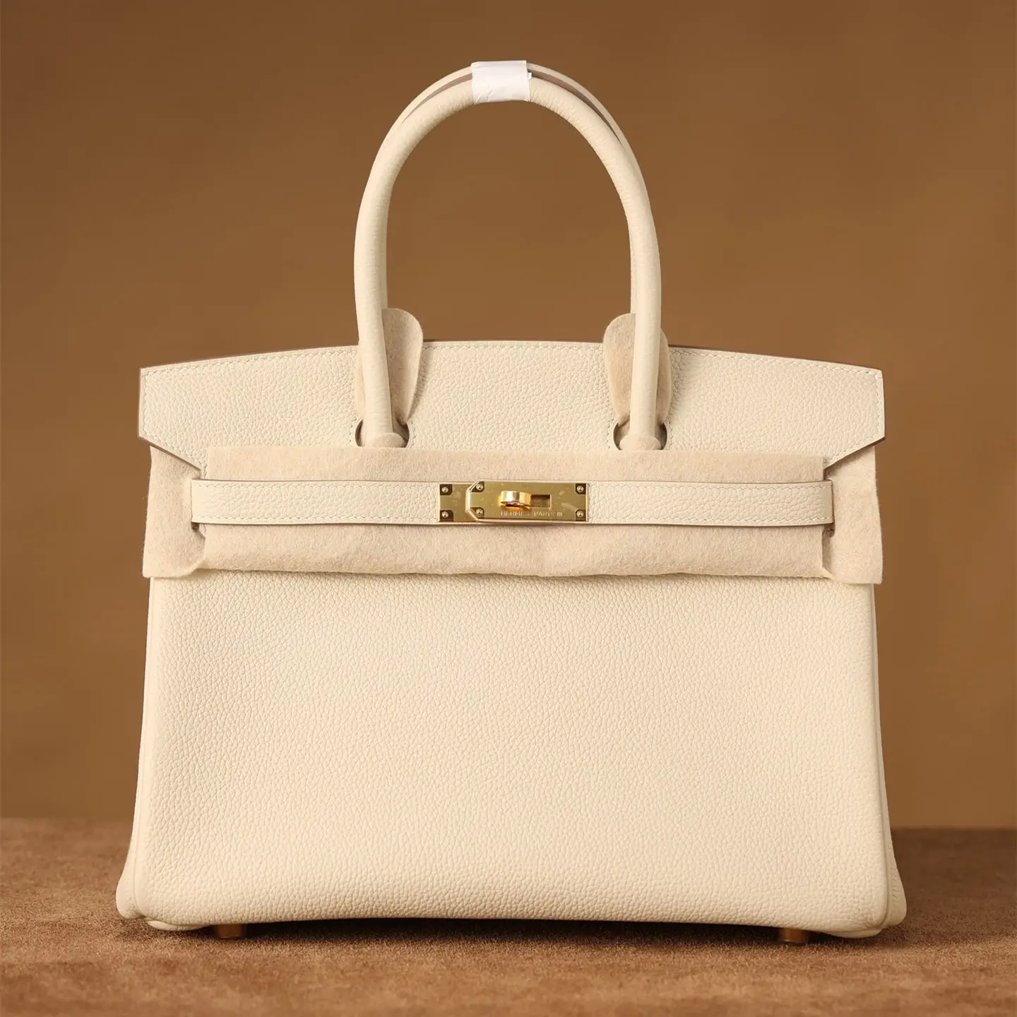Birkin 30 白色金扣：車線密度與五金配置