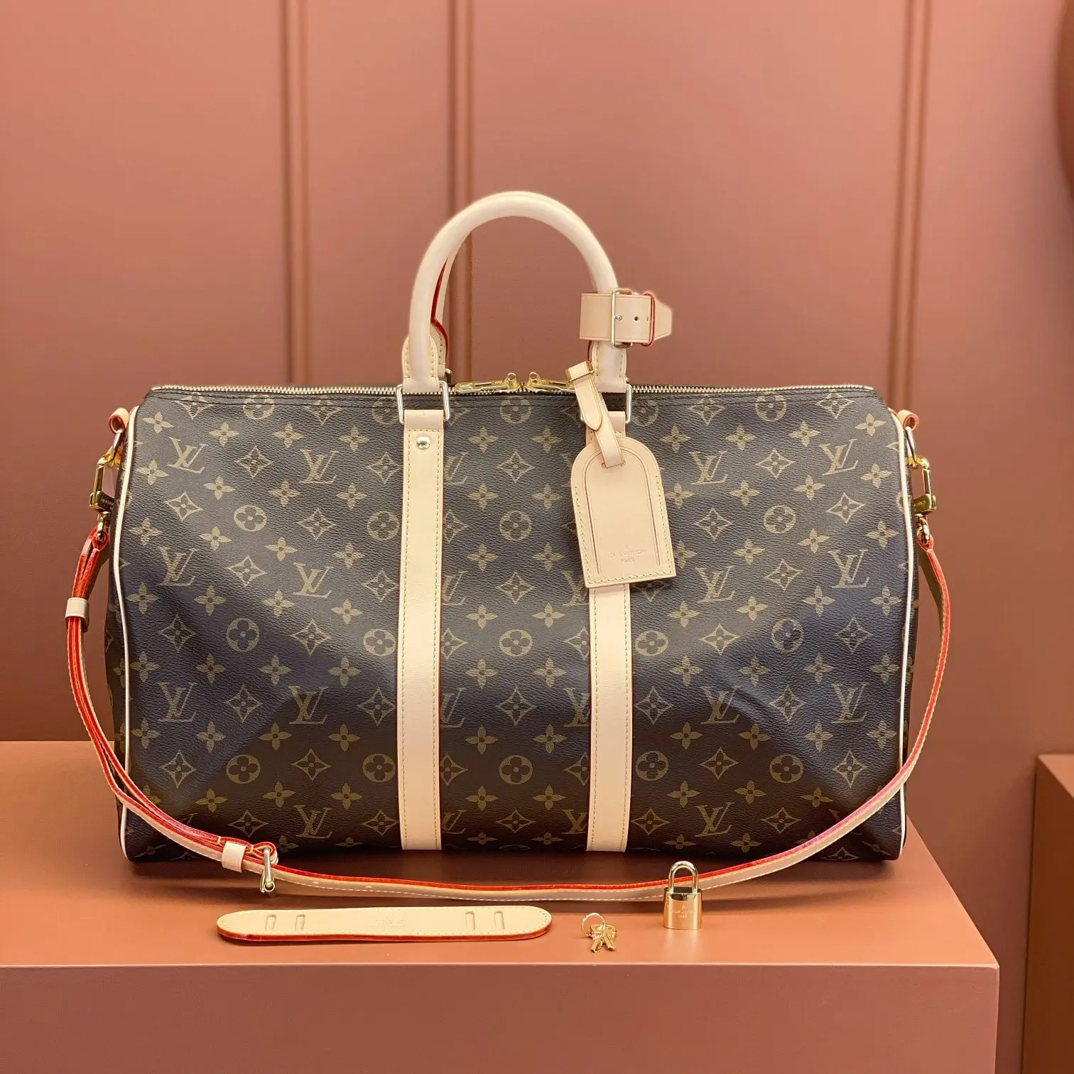 LV Keepall Bandouli&egrave;re 50