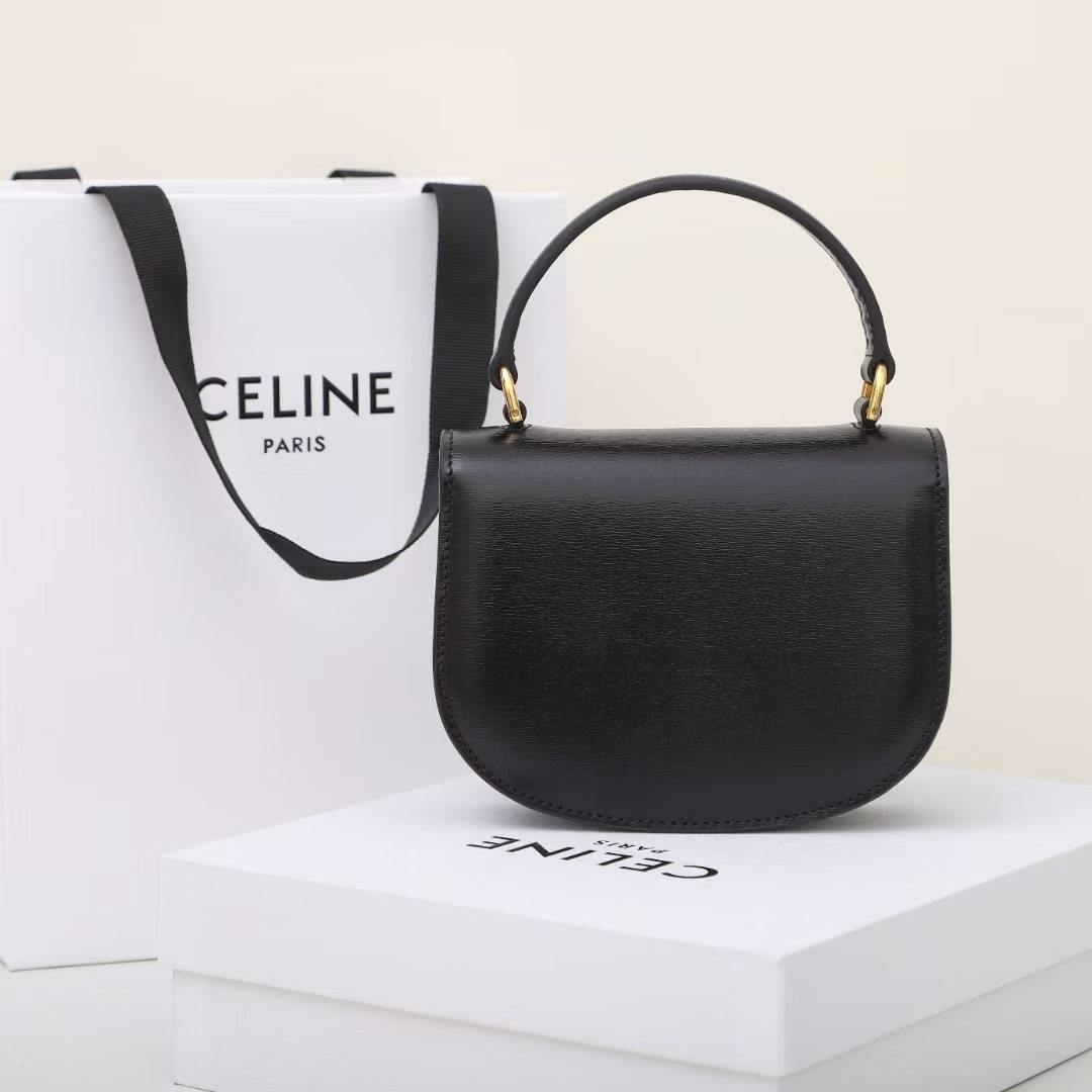 高仿Celine*Triomphe系列10L063黑色免檢版