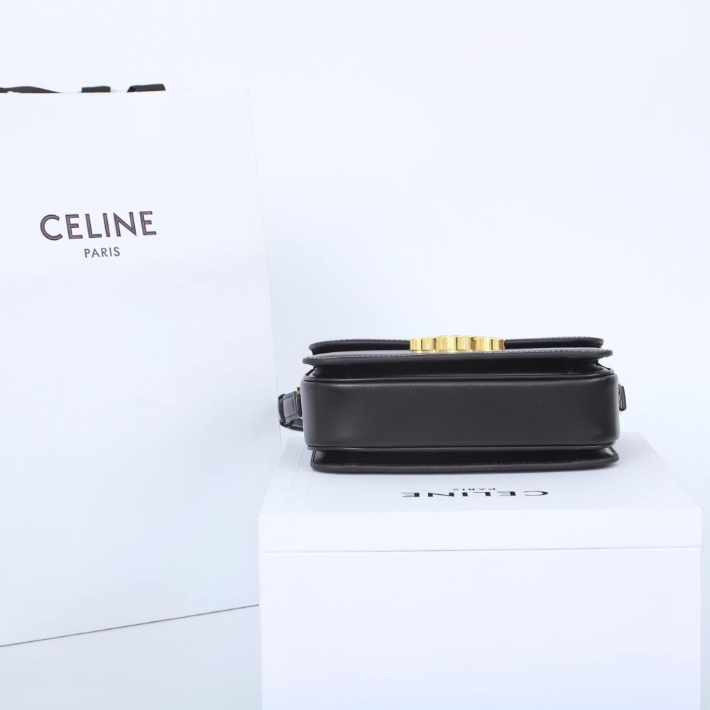高仿Celine*Triomphe系列手袋188423黑色中號免檢版