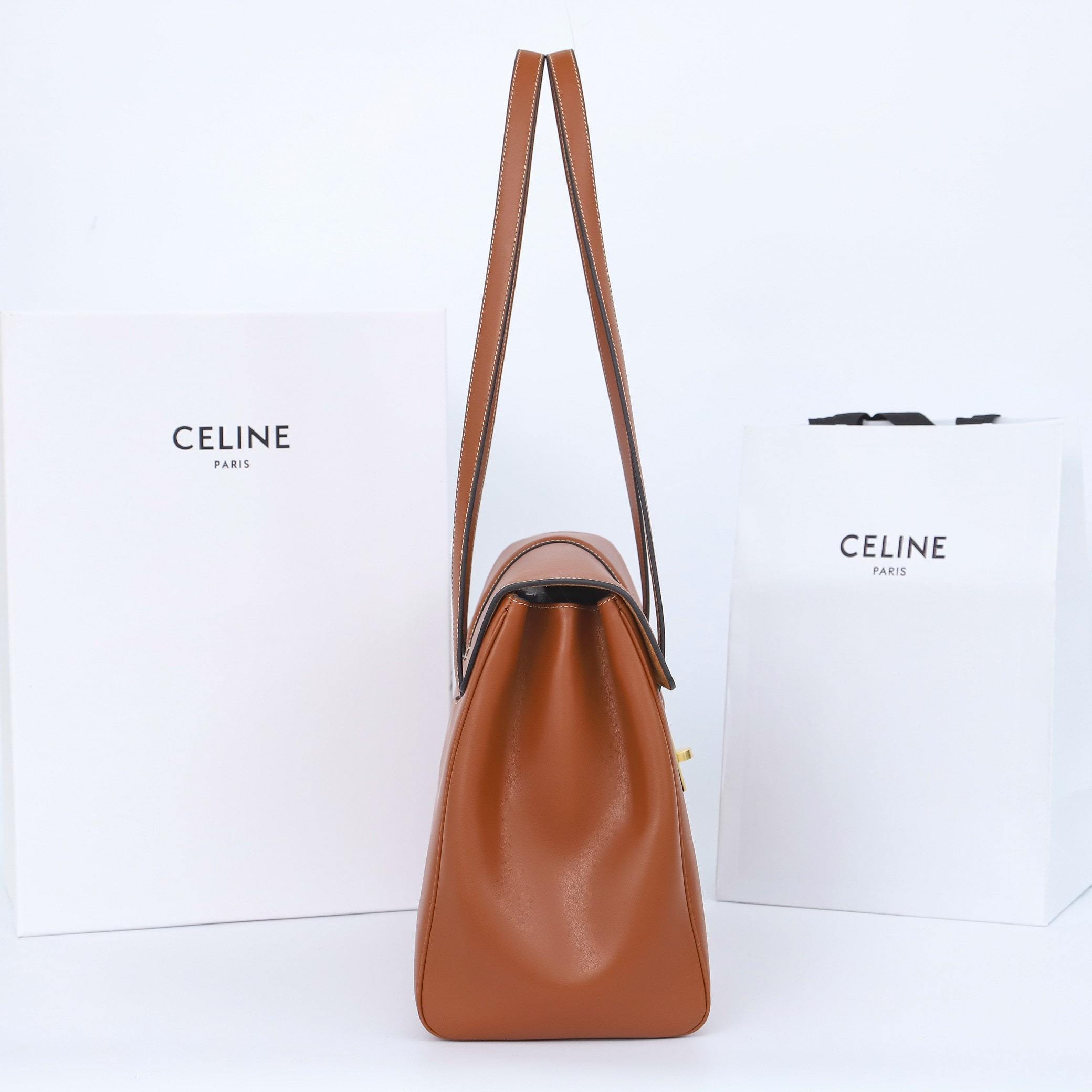 高仿Celine*Soft16系列手提袋194043棕色免檢版