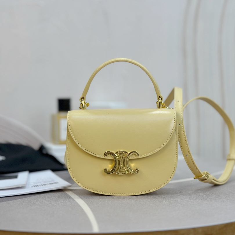 高仿Celine*Triomphe系列10L063白色免檢版