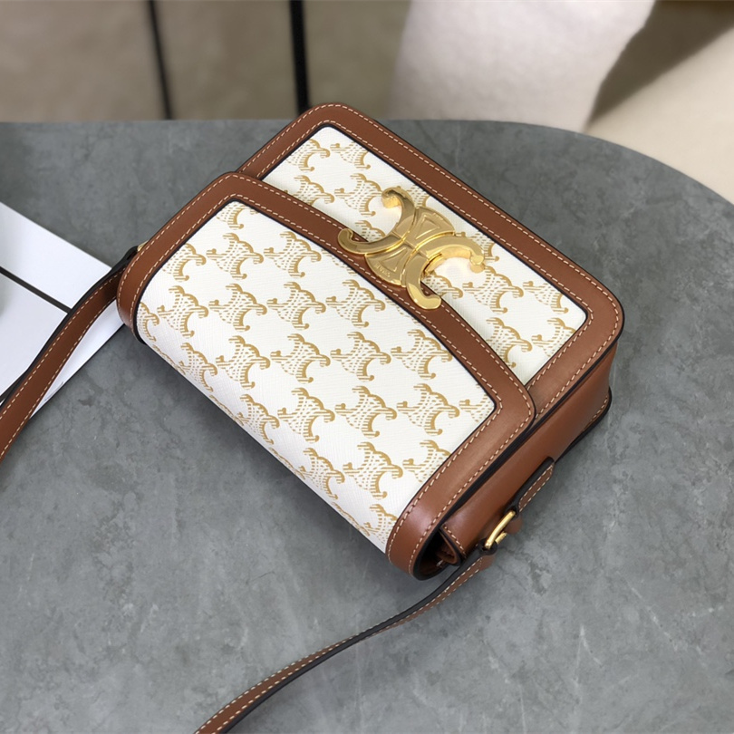 高仿Celine*TriompheBox系列豆腐包188882免檢版